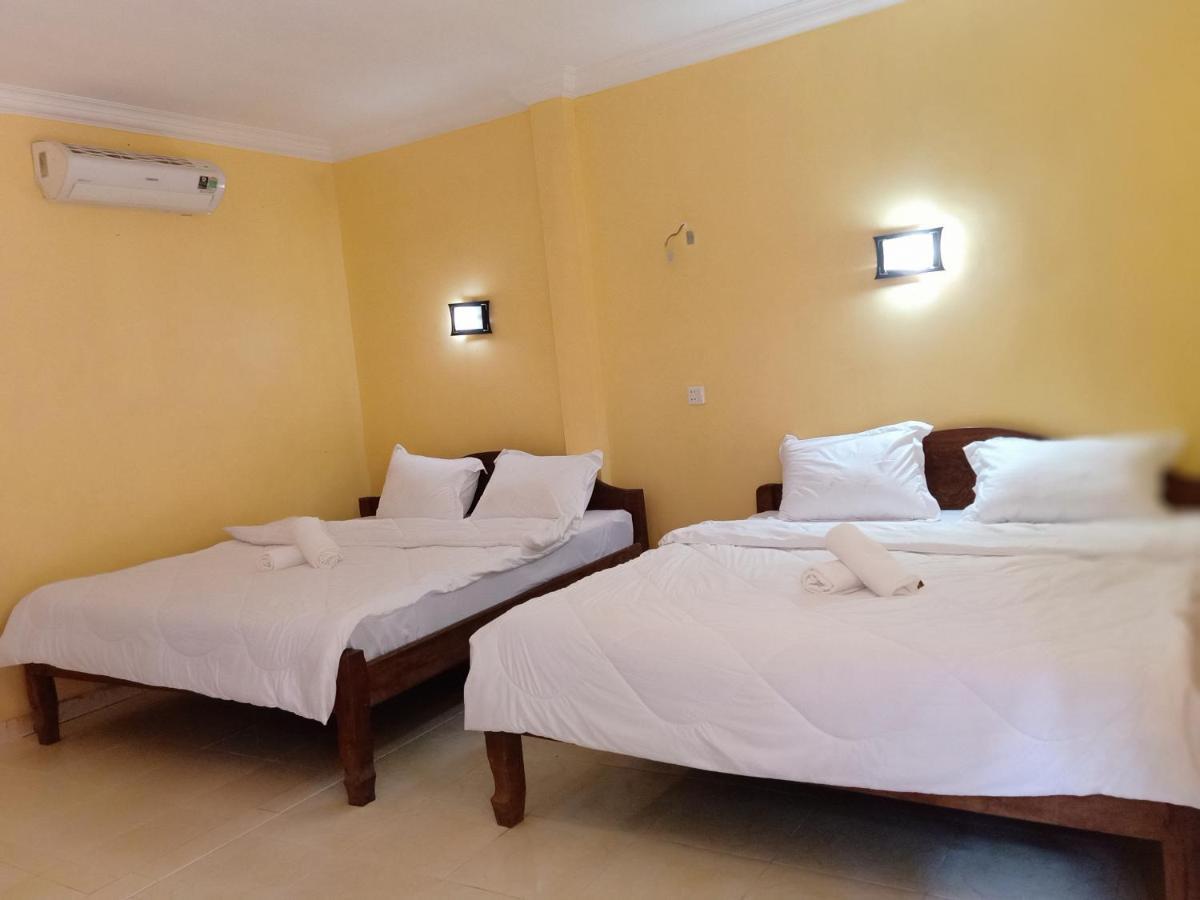 Hotel Pina House Kep Exterior foto